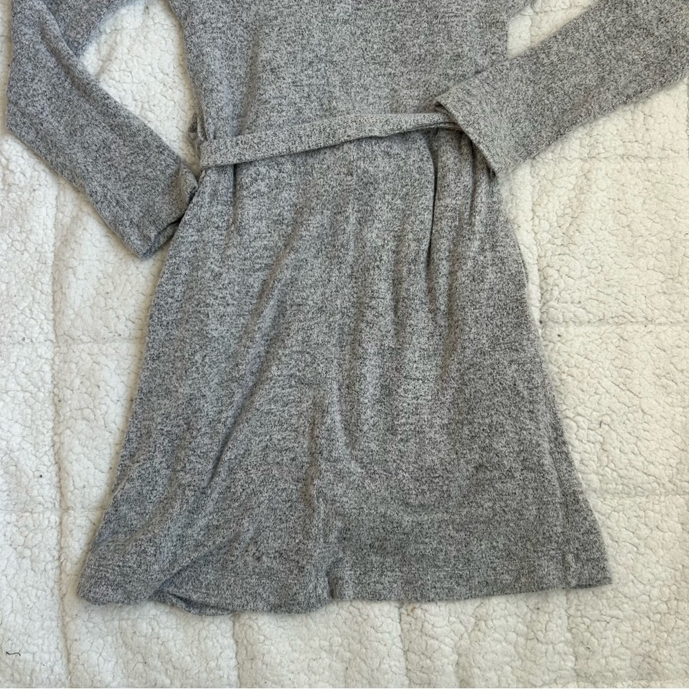 AERIE Comfy Gray Hooded Cardigan with Belt - Picture 12 of 15